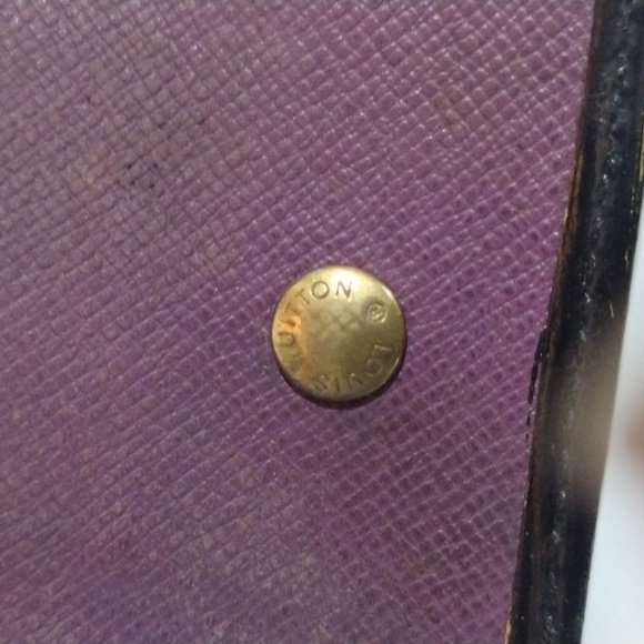 Vintage Authentic Louis Vuitton Black Epi Leather 6 Ring Key Holder Case 4 x 3" - Picture 10 of 14